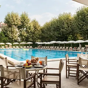 Grand Royal 4*, Viareggio Italien
