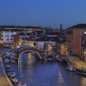Residenza Sabrina , Venezia Italia